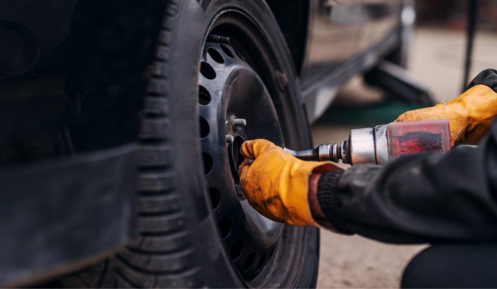 Emergency mobile tire repair service in Fort Collins helps drivers get back on the road quickly and safely with expert assistance